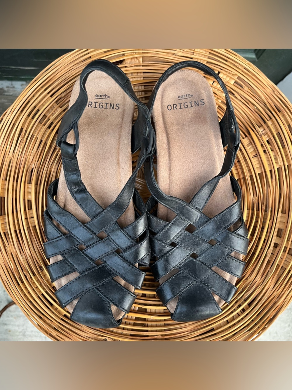 Earth Origins Black Leather Woven Slingback Sandals Belder Berri